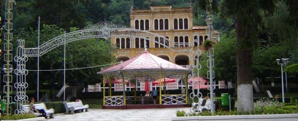 Beautiful Park in Herculane.