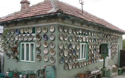 House orned with pottery in Horezu.